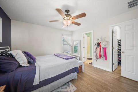 Adosado en venta en New Smyrna Beach, Florida, 4 dormitorios, 152.55 m2 № 731601 - foto 16