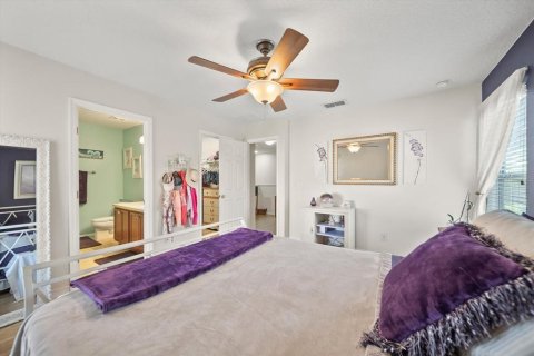 Touwnhouse à vendre à New Smyrna Beach, Floride: 4 chambres, 152.55 m2 № 731601 - photo 17