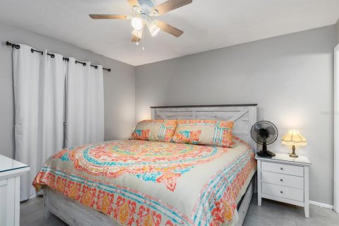 Condo in Punta Gorda, Florida, 2 bedrooms  № 1318252 - photo 15