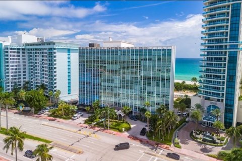 Copropriété à vendre à Miami Beach, Floride: 2 chambres, 94.67 m2 № 1375926 - photo 2