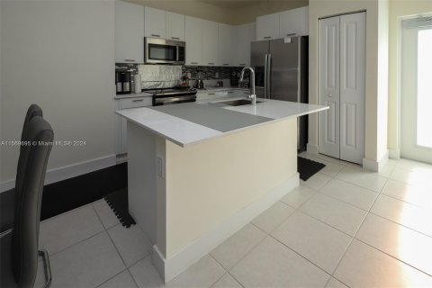 Condominio en venta en Doral, Florida, 2 dormitorios, 104.42 m2 № 1127312 - foto 5