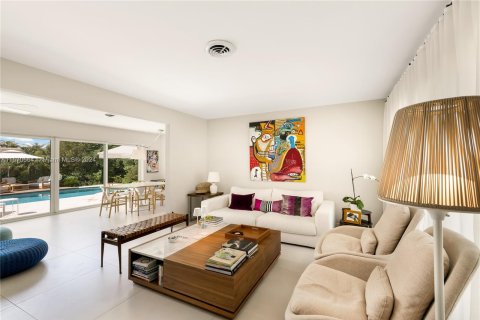 Casa en venta en Miami Shores, Florida, 3 dormitorios, 151.62 m2 № 1127314 - foto 3