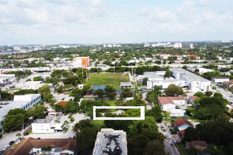 Terreno en venta en Miami, Florida № 556133 - foto 19
