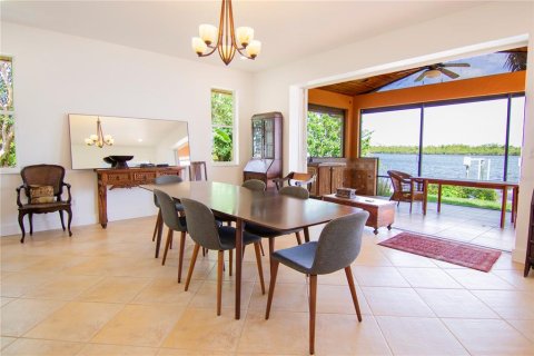 Villa ou maison à vendre à Punta Gorda, Floride: 4 chambres, 272.48 m2 № 1261885 - photo 17