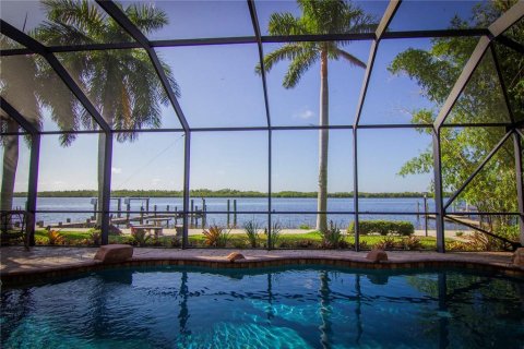 Villa ou maison à vendre à Punta Gorda, Floride: 4 chambres, 272.48 m2 № 1261885 - photo 23