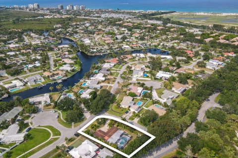 Villa ou maison à vendre à North Palm Beach, Floride: 3 chambres, 156.63 m2 № 1179724 - photo 6