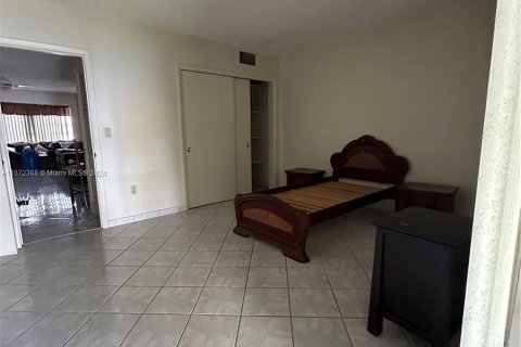 Купить кондоминиум в Майами-Гарденс, Флорида 1 спальня, 66.43м2, № 1128736 - фото 9