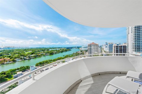 Condo in Miami Beach, Florida, 2 bedrooms  № 1128737 - photo 4