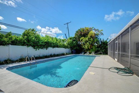 Villa ou maison à vendre à Riviera Beach, Floride: 4 chambres, 168.99 m2 № 868414 - photo 26