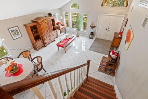 Villa ou maison à vendre à Pembroke Pines, Floride: 4 chambres, 217.3 m2 № 963024 - photo 20