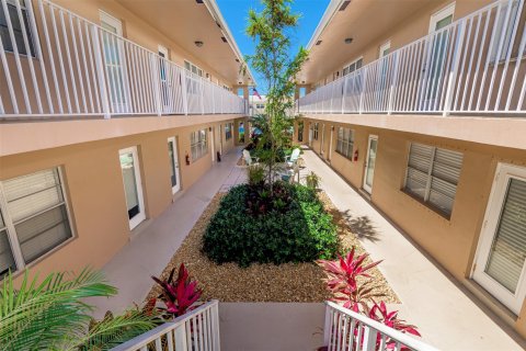 Copropriété à vendre à Pompano Beach, Floride: 1 chambre, 62.99 m2 № 1187008 - photo 21