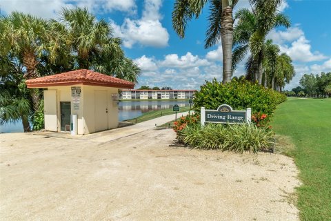 Copropriété à vendre à Pembroke Pines, Floride: 2 chambres, 108.7 m2 № 1146695 - photo 29