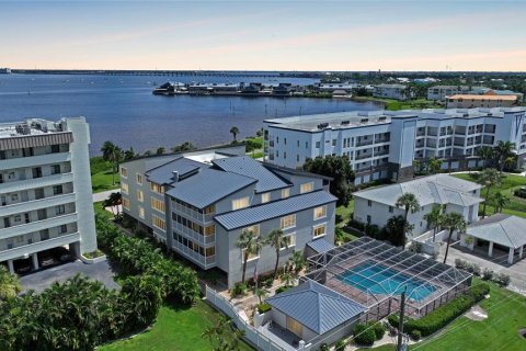 Copropriété à vendre à Punta Gorda, Floride: 2 chambres, 123.93 m2 № 1297913 - photo 27