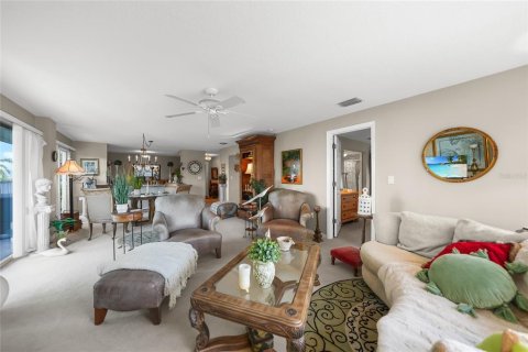 Condo in Punta Gorda, Florida, 2 bedrooms  № 1297913 - photo 6