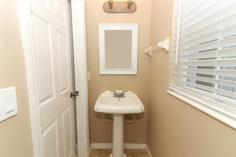 Townhouse in Apopka, Florida 3 bedrooms, 167.78 sq.m. № 1300088 - photo 15