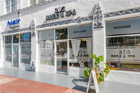 Propiedad comercial en venta en Miami Beach, Florida № 1170841 - foto 15