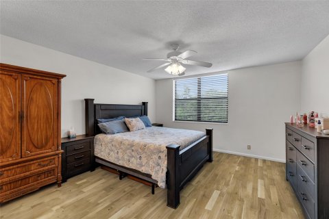 Condominio en venta en Coconut Creek, Florida, 2 dormitorios, 120.77 m2 № 1097498 - foto 15