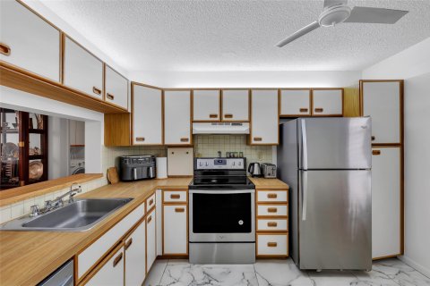 Copropriété à vendre à Coconut Creek, Floride: 2 chambres, 120.77 m2 № 1097498 - photo 21