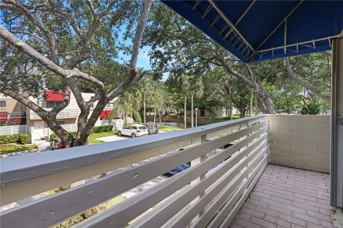 Townhouse in Plantation, Florida 3 bedrooms, 151.62 sq.m. № 1118463 - photo 23