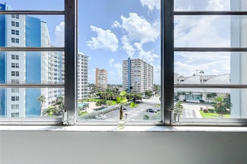 Copropriété à vendre à Pompano Beach, Floride: 1 chambre, 72 m2 № 1330075 - photo 12