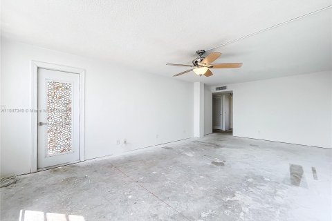 Copropriété à vendre à Pompano Beach, Floride: 1 chambre, 72 m2 № 1330075 - photo 20