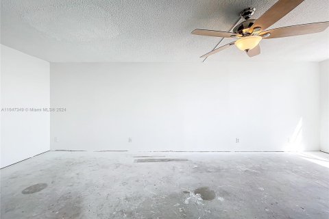 Copropriété à vendre à Pompano Beach, Floride: 1 chambre, 72 m2 № 1330075 - photo 19