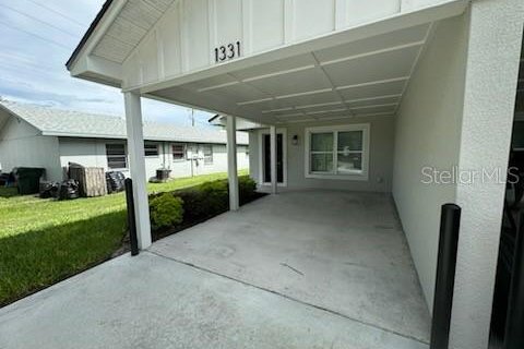 Apartment in Lakeland, Florida 2 bedrooms, 94.2 sq.m. № 1350275 - photo 1