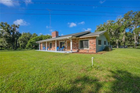 House in Floral City, Florida 5 bedrooms, 186.73 sq.m. № 1347063 - photo 2