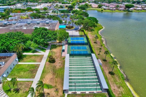 Copropriété à vendre à Delray Beach, Floride: 2 chambres, 81.75 m2 № 1128946 - photo 2