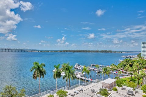 Copropriété à vendre à Miami, Floride: 2 chambres, 120.68 m2 № 909507 - photo 22