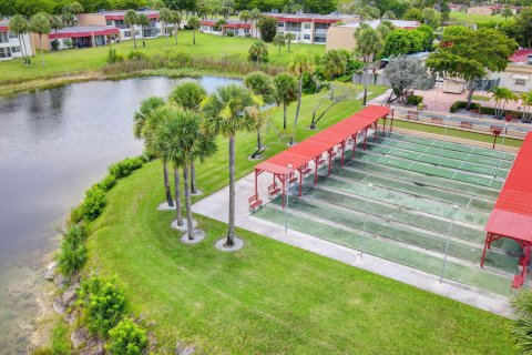 Casa en venta en West Palm Beach, Florida, 2 dormitorios, 79.62 m2 № 1119091 - foto 4