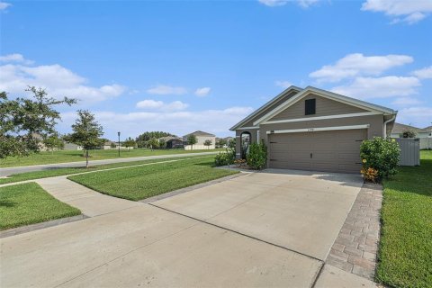 Villa ou maison à vendre à Wesley Chapel, Floride: 3 chambres, 140.84 m2 № 1279683 - photo 2