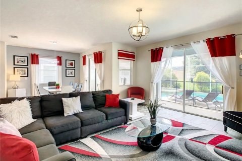 Casa en venta en Davenport, Florida, 6 dormitorios, 305.74 m2 № 637480 - foto 3