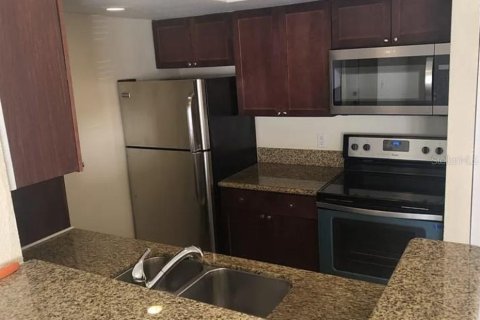 Condo in Orlando, Florida, 1 bedroom  № 1289916 - photo 4