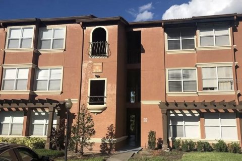 Condominio en venta en Orlando, Florida, 1 dormitorio, 55.46 m2 № 1289916 - foto 2