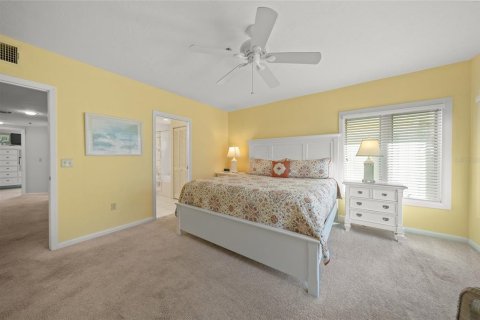 Townhouse in Longboat Key, Florida 2 bedrooms, 133.78 sq.m. № 1289891 - photo 18