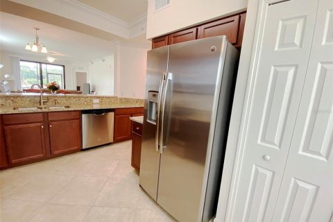 Condominio en alquiler en Bradenton, Florida, 2 dormitorios, 119.47 m2 № 216796 - foto 11