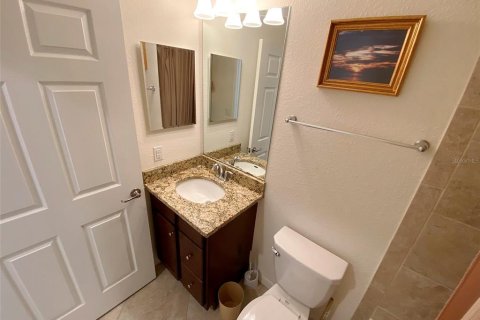 Condominio en alquiler en Bradenton, Florida, 2 dormitorios, 119.47 m2 № 216796 - foto 28