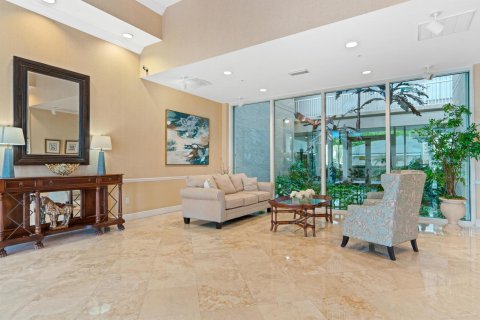 Copropriété à vendre à Hutchinson Island South, Floride: 3 chambres, 159.79 m2 № 843927 - photo 12