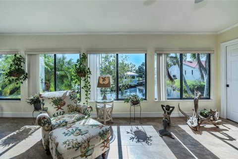 Villa ou maison à vendre à Punta Gorda, Floride: 3 chambres, 239.87 m2 № 850727 - photo 18