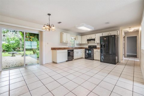 Casa en venta en Brandon, Florida, 3 dormitorios, 132.66 m2 № 1323300 - foto 14