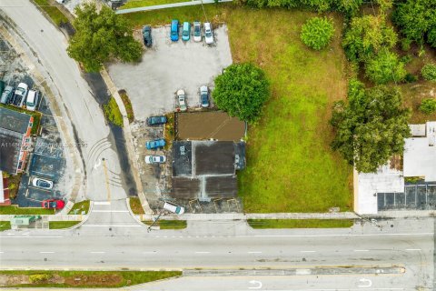 Immobilier commercial à vendre à West Park, Floride № 845851 - photo 7