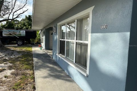 Купить коммерческую недвижимость в Пунта-Горда, Флорида 98.66м2, № 1156598 - фото 3