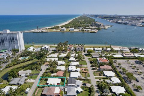 Villa ou maison à vendre à Fort Lauderdale, Floride: 2 chambres, 123 m2 № 1208701 - photo 11