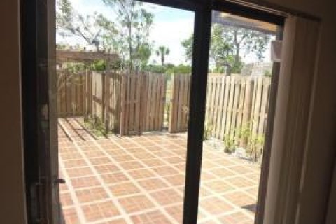 Adosado en venta en Boynton Beach, Florida, 3 dormitorios, 136.75 m2 № 1208699 - foto 15