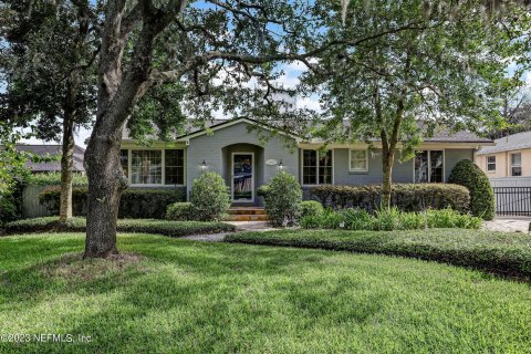 Villa ou maison à vendre à Jacksonville, Floride: 4 chambres, 225.2 m2 № 771355 - photo 1