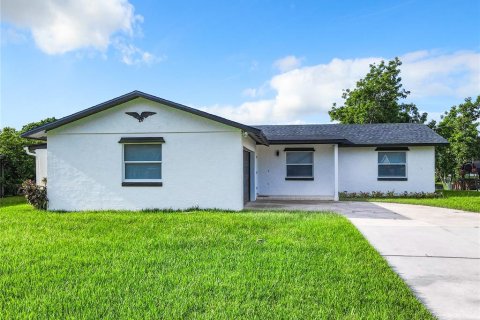 Villa ou maison à vendre à Kissimmee, Floride: 3 chambres, 122.63 m2 № 1323816 - photo 3