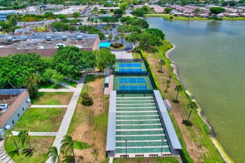 Copropriété à vendre à Delray Beach, Floride: 2 chambres, 83.8 m2 № 1186575 - photo 16