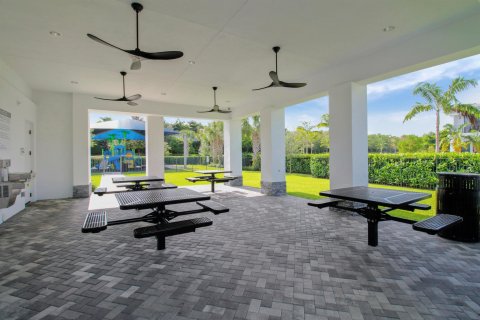 House in Boca Raton, Florida 5 bedrooms, 353.12 sq.m. № 1186597 - photo 27