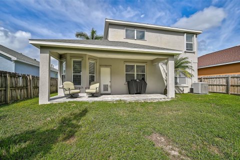 House in Sarasota, Florida 4 bedrooms, 197.6 sq.m. № 1352920 - photo 27